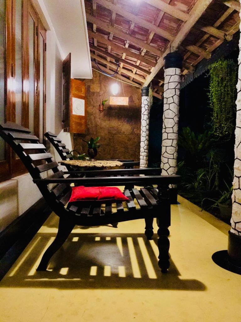 Freedom192 Hotell Weligama Exteriör bild