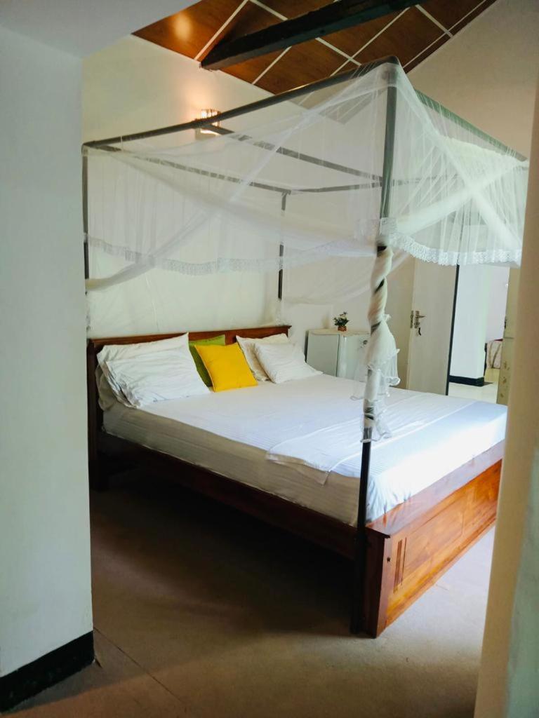 Freedom192 Hotell Weligama Rum bild