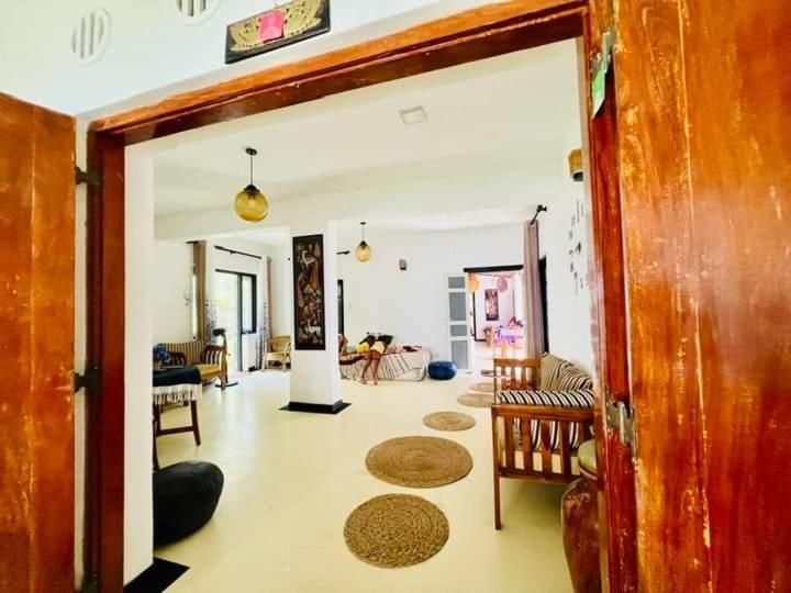 Freedom192 Hotell Weligama Exteriör bild